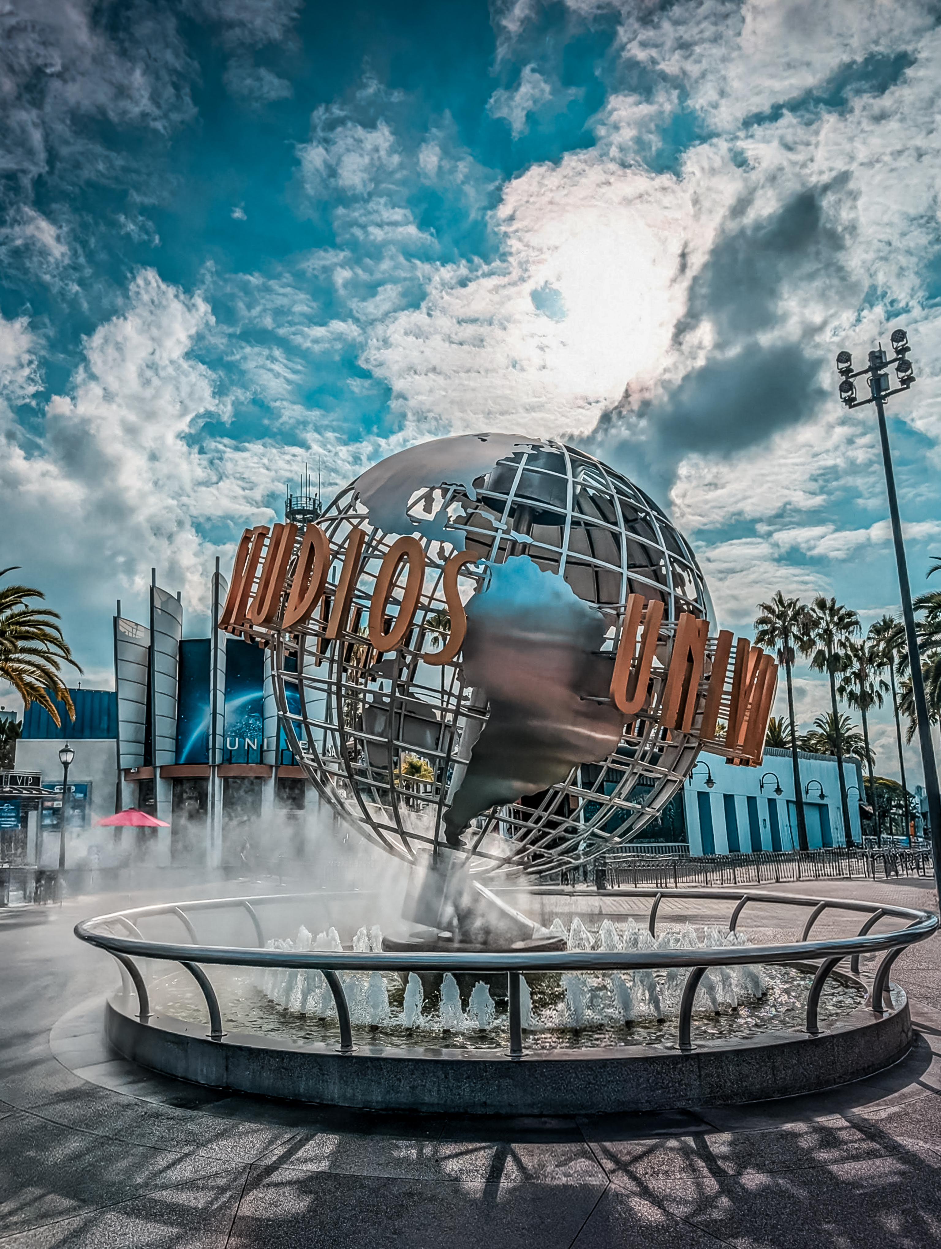 Los Angeles Travel Guide: Universal Studios Logistics, Yamashiro Hollywood & West Hollywood on a Tuesday